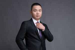 心系公益，善行致远 | 爱游戏网页版注册（中国区）官方网站
集团董事长“慈善达人”罗宁弟获官